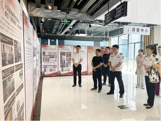 体味“光影里的清风廉政”——党建联盟单位七·一主题活动有新意