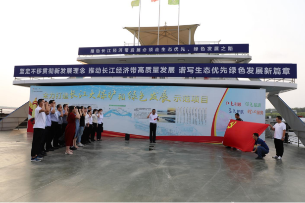 喜迎二十大|校企联建聚合力，携手奋进新征程