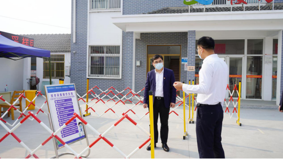 暖心携手帮扶村，守望相助共抗疫